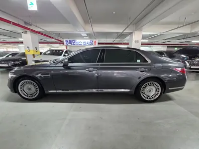 Genesis G90 2021, 116890 км, за 32300000 KRW