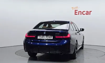 BMW 3-Series 2025, 7598 км, за 44000000 KRW