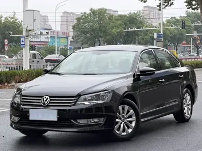 Volkswagen Passat · 2012 год