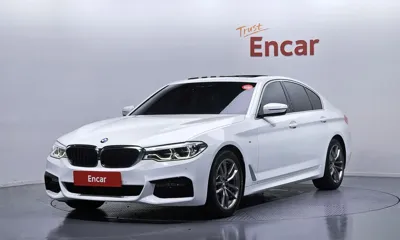 BMW 5-Series · 2020 год