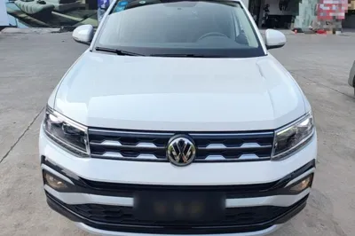 Volkswagen T-Cross 2019, 32300 км, за 63506.07 CNY
