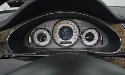 Mercedes-Benz CLS-Class 2010, 119917 км, за 7900000 KRW - фото 8