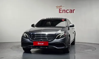 Mercedes-Benz E-Class 2017, 121632 км, за 18800000 KRW