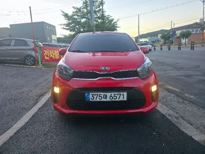 Kia Morning 2017, 91713 км, за 6300000 KRW