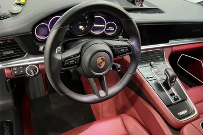 Porsche Panamera 2023, 24500 км, за 774696.76 CNY - фото 8