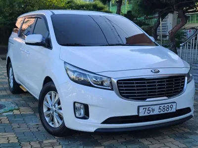 Kia Canival · 2015 год