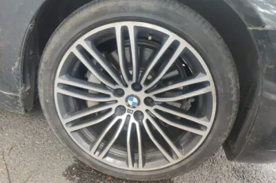 BMW 5 Series 2019, 86199 км, за 149725.27 CNY - фото 8