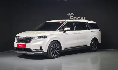 Kia Canival · 2021 год