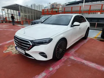 Mercedes-Benz E-Class · 2024 год