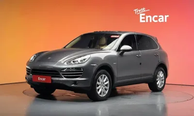 Porsche Cayenne · 2012 год