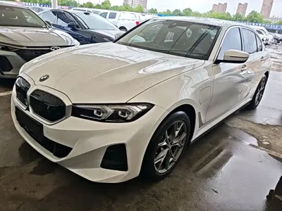 BMW i3 2024, 51300 км, за 144200 CNY - фото 1