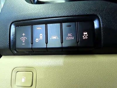 Kia Canival 2018, 143377 км, за 14900000 KRW - фото 13
