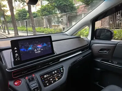 Honda Odyssey 2022, 20000 км, за 163800 CNY - фото 9