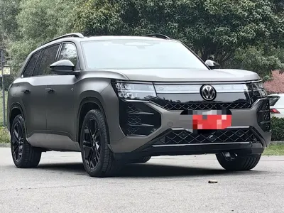 Volkswagen Teramont 2025, 4000 км, за 253800 CNY