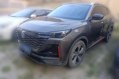 Changan CS55PLUS 2022, 35800 км, за 62712.42 CNY - фото 1