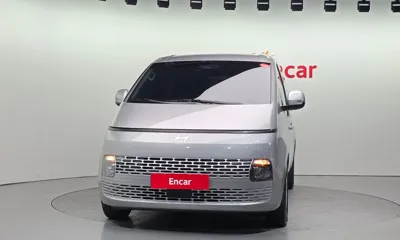 Hyundai Staria 2025, 18986 км, за 28400000 KRW