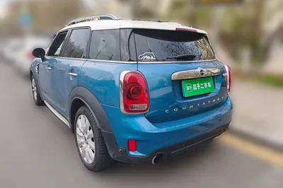 MINI Countryman 2017, 64800 км, за 73397.67 CNY