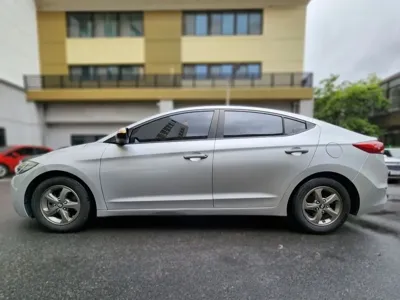 Hyundai Avante 2017, 222000 км, за 4700000 KRW