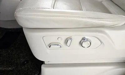 Cadillac Escalade 2022, 58605 км, за 76990000 KRW - фото 32