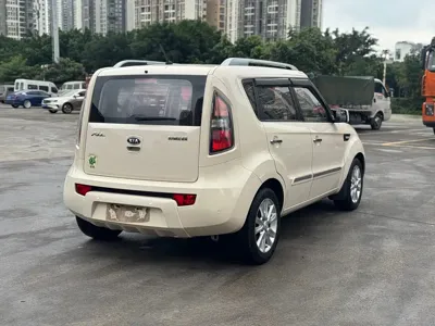 Kia Soul 2015, 100000 км, за 21800 CNY - фото 10