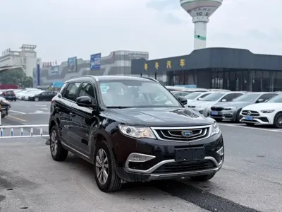 Geely Boyue 2017, 110000 км, за 20800 CNY