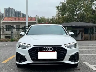 Audi A4L 2023, 30000 км, за 138000 CNY - фото 2