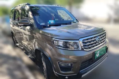 CHANGAN OSHAN X70A 2018, 96300 км, за 38741.63 CNY - фото 3