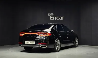 Hyundai Grandeur 2018, 105325 км, за 12000000 KRW