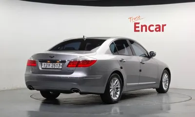 Hyundai Genesis 2008, 154029 км, за 3600000 KRW
