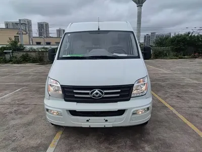 大通 V80 2023, 43500 км, за 82800 CNY