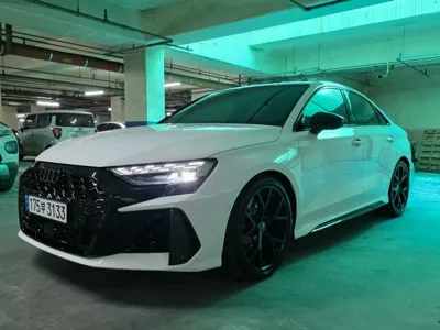 Audi RS3 2025, 6990 км, за 78900000 KRW