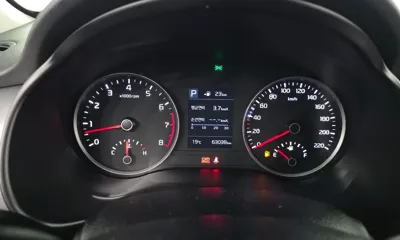 Kia Stonic 2019, 63038 км, за 10500000 KRW - фото 8