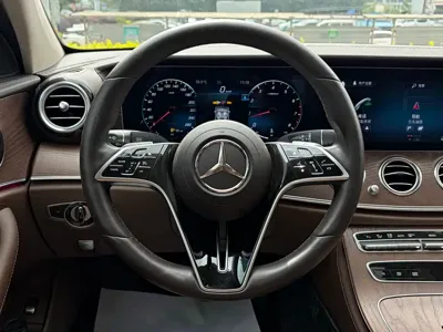 Mercedes-Benz E-Class 2022, 76000 км, за 256000 CNY - фото 19