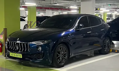 Maserati Levante 2023, 35700 км, за 60000000 KRW
