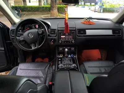 Volkswagen Touareg 2017, 94400 км, за 128950.68 CNY - фото 18