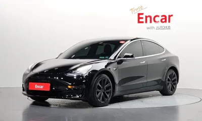 Tesla Model 3 · 2020 год