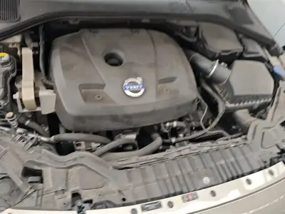 Volvo V60 2017, 77400 км, за 69800 CNY - фото 10