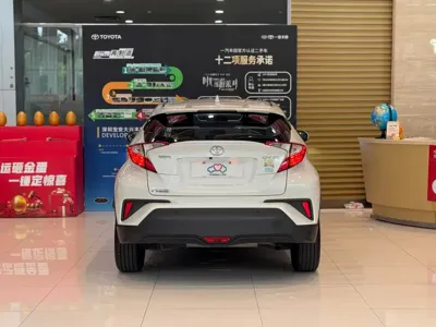 Toyota C-HR 2020, 128000 км, за 53800 CNY