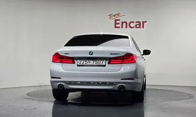 BMW 5-Series 2018, 93619 км, за 24500000 KRW