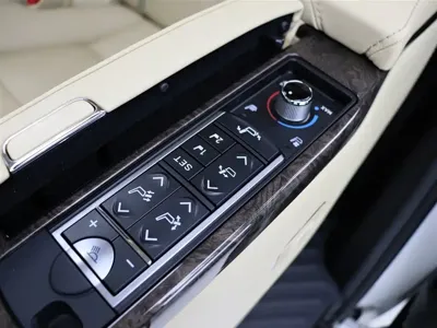 Toyota Alphard 2021, 143700 км, за 458000 CNY - фото 9