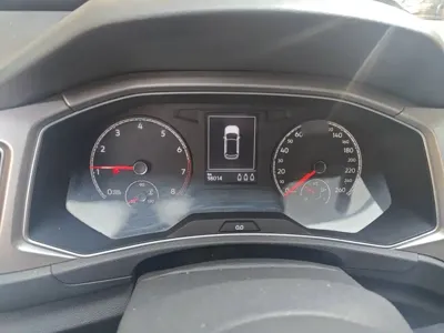 Volkswagen T-Roc 2020, 98000 км, за 54400 CNY