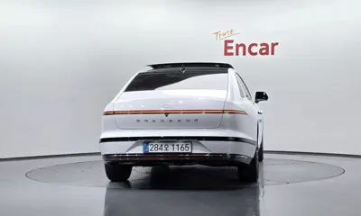 Hyundai Grandeur 2025, 17108 км, за 47290000 KRW