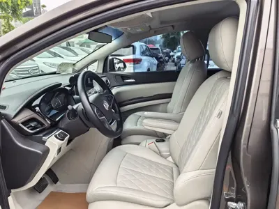 Buick GL8 2025, 48000 км, за 158700 CNY - фото 9