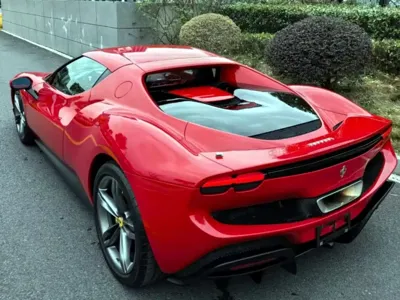 Ferrari 296 2024, 7000 км, за 3200000 CNY - фото 9