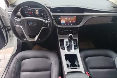 Geely Auto Emgrand GL 2017, 59000 км, за 37905.48 CNY - фото 12