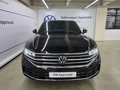 Volkswagen Touareg 2024, 15446 км, за 75900000 KRW