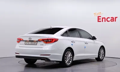 Hyundai Sonata 2017, 188888 км, за 7900000 KRW