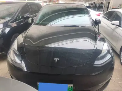 Tesla Model Y 2023, 70000 км, за 160000 CNY