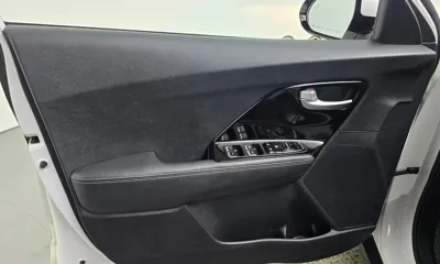 Kia Niro 2018, 64336 км, за 15900000 KRW - фото 24