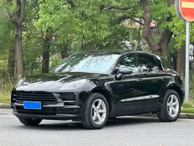 Porsche Macan · 2021 год